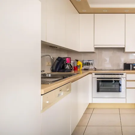 Apartmán In Belgium Near Dunes & Sea, Cleaning Included *