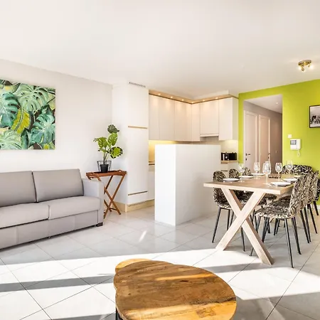 In For 6 Person, Cleaning Included Koksijde