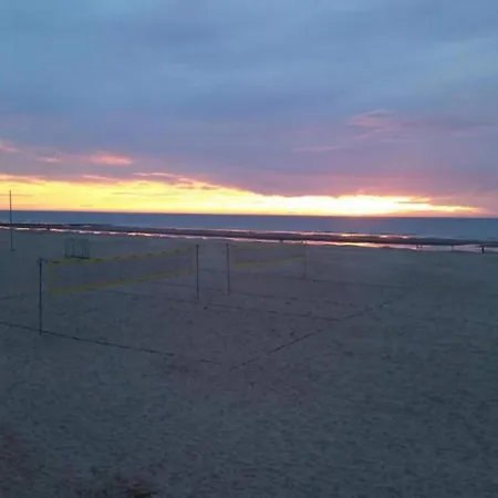 In Belgium Near Dunes & Sea, Cleaning Included 아파트 코크시데